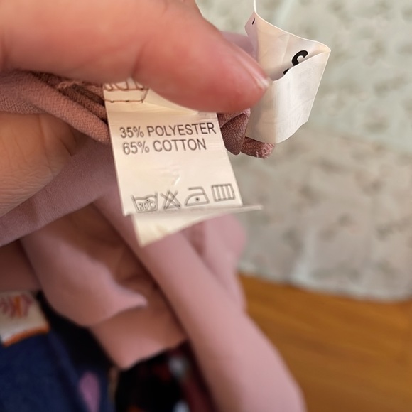 SHEIN Top Bundle - Picture 2 of 3